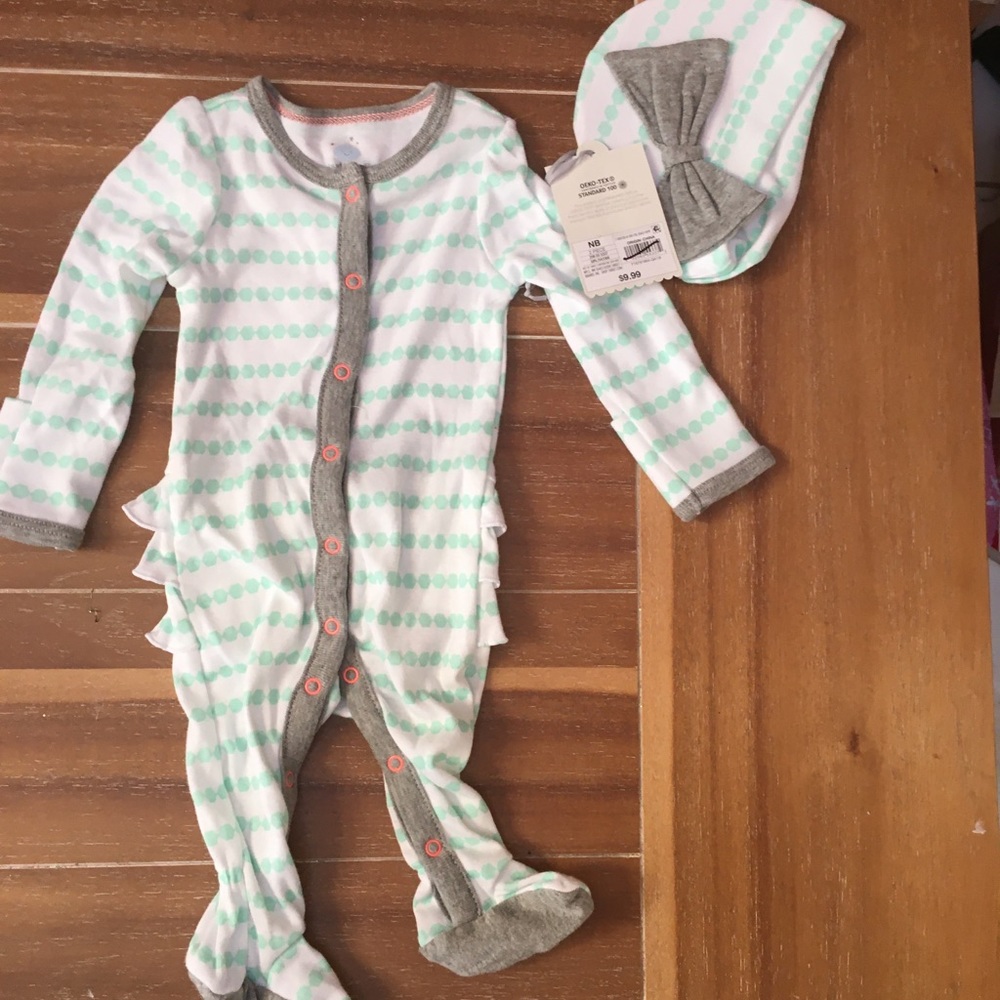 Cloud island newborn ruffle butt sleeper and cap